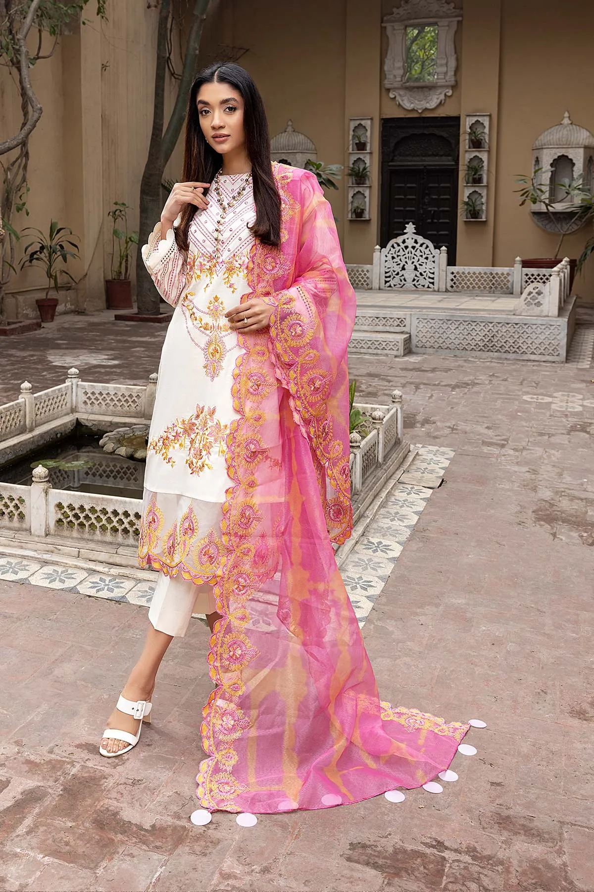 3-Pc Unstitched Embroidered Suit RM22-18