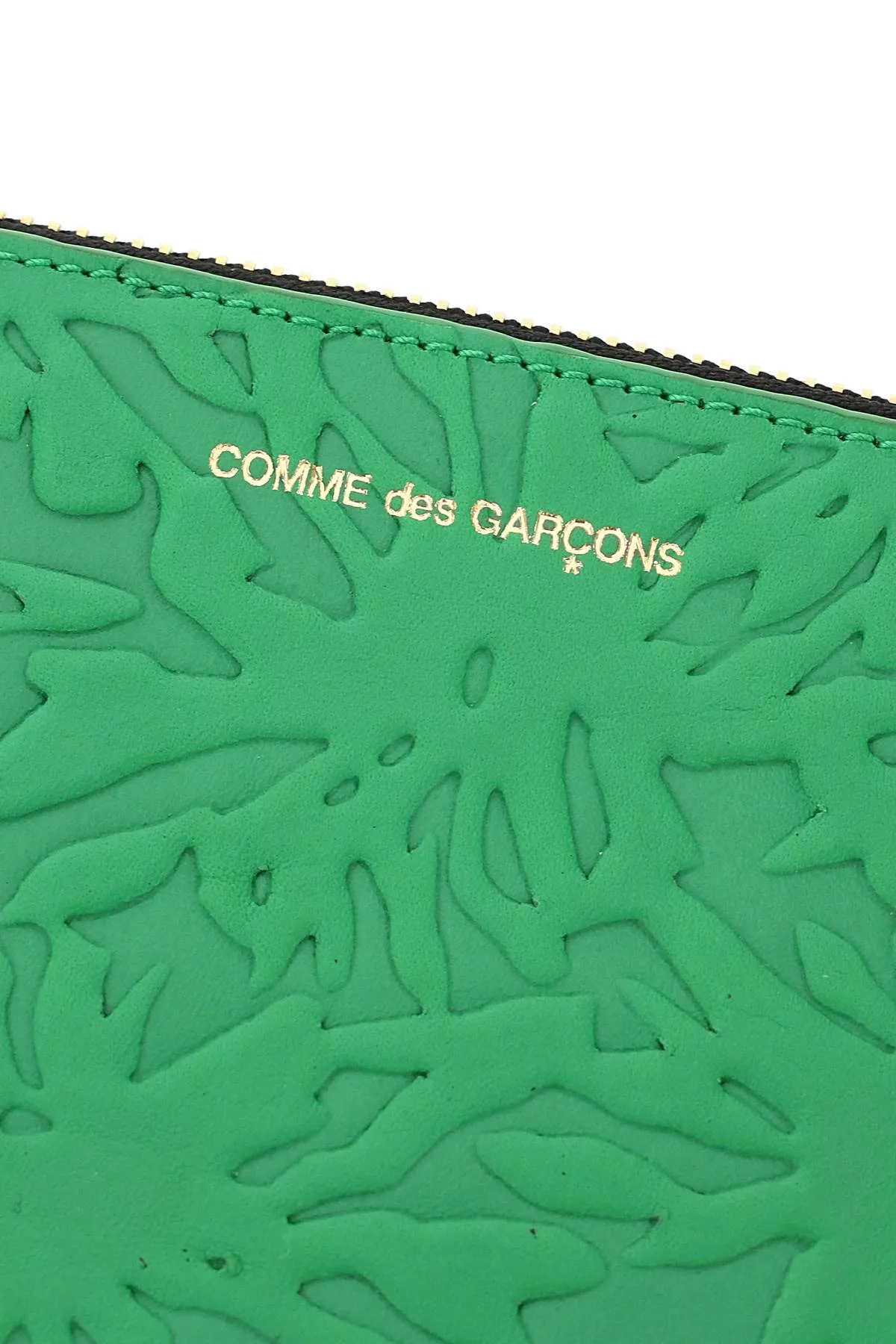 Comme Des Garons Wallet Pattern Embossed Zipped Wallet