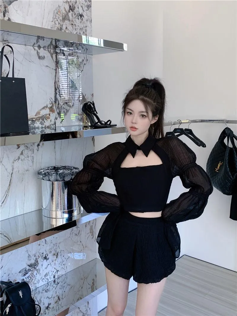 Gothic Sweet and Sexy Cropped Top - Puff Sleeve Shirt for Streetwear Fashion