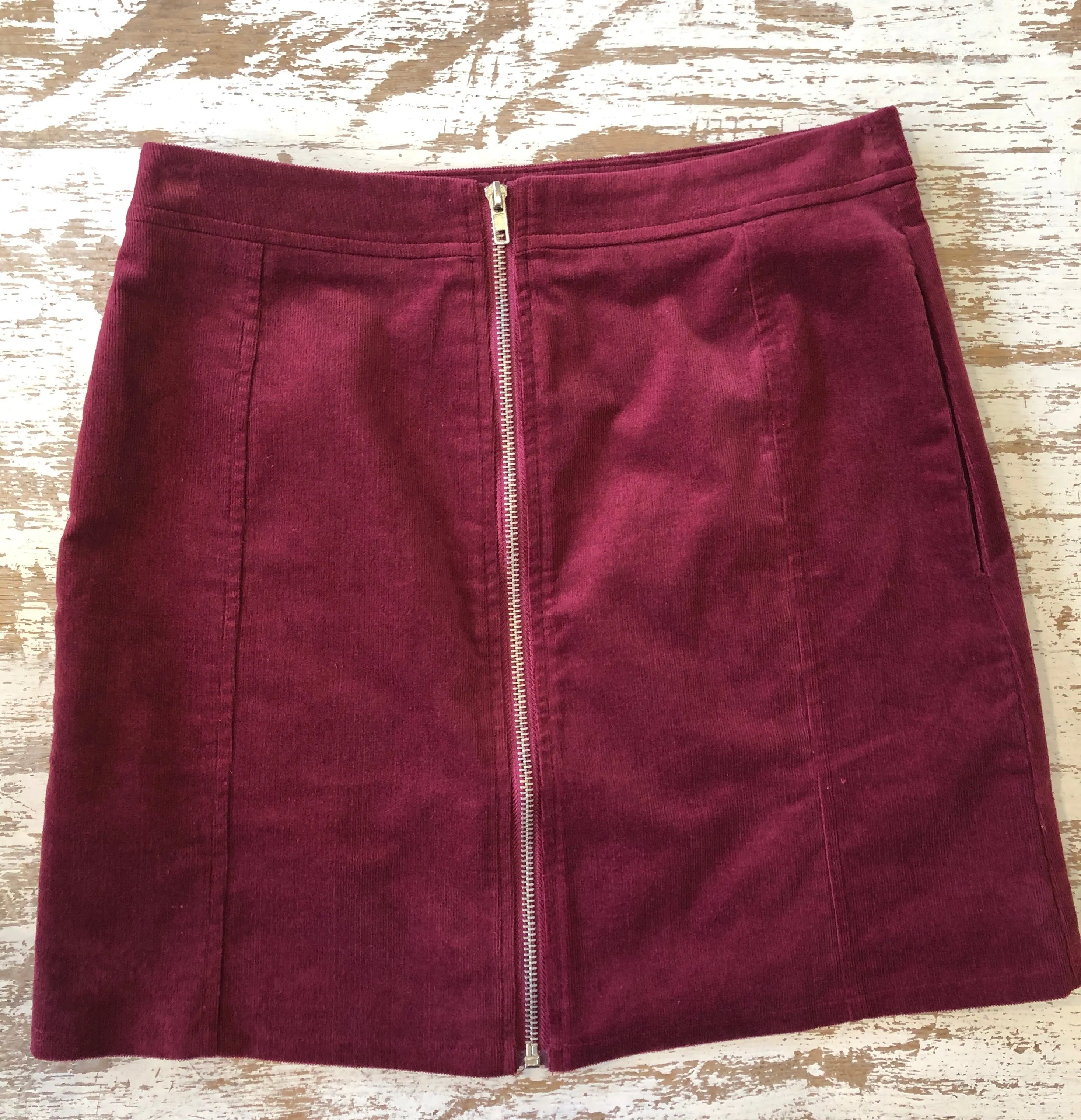 LUCCA Zip-Up Skirt - Red