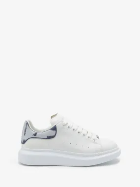 Men's Oversized Sneaker in White/indigo