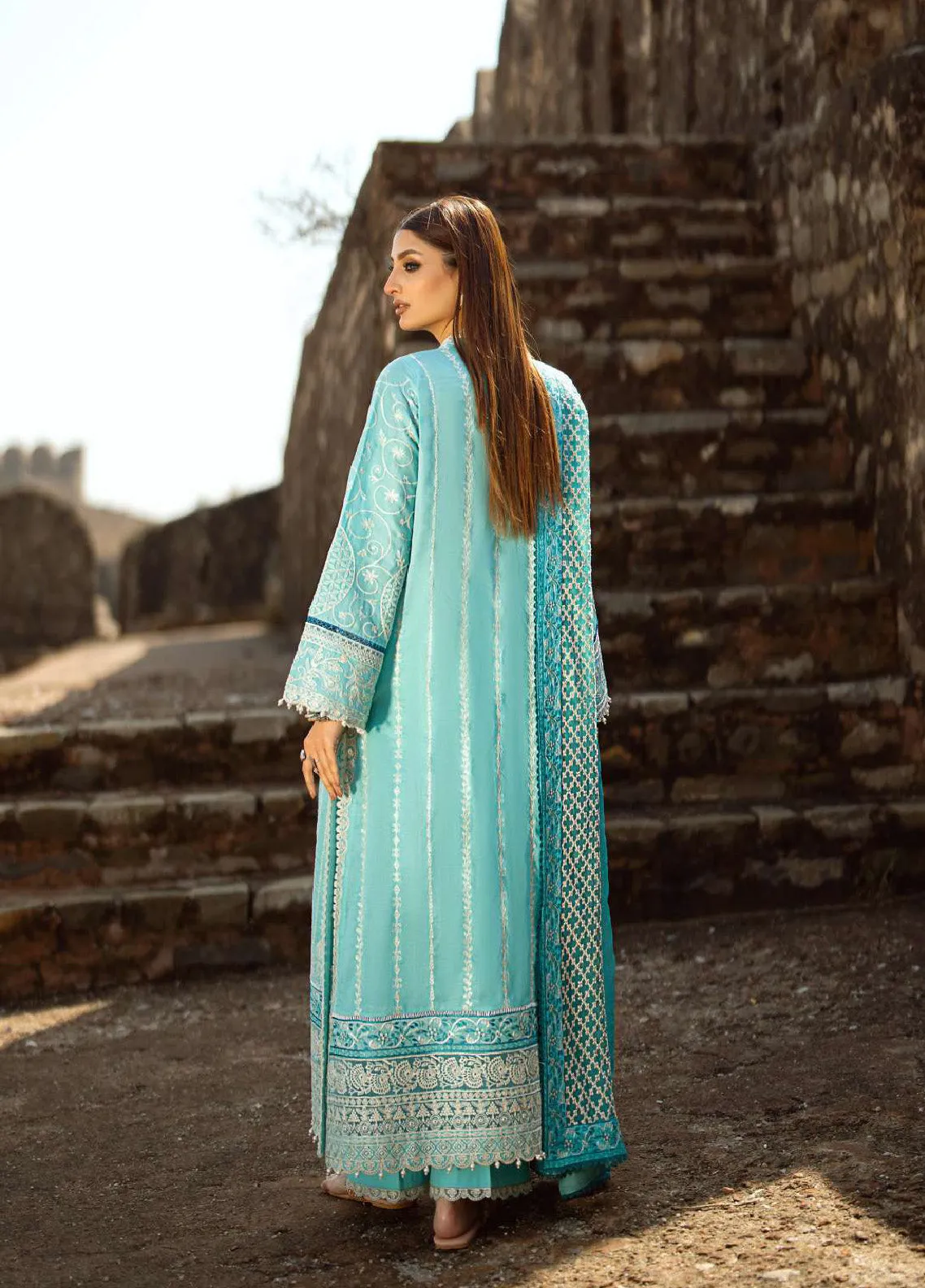 Pardes By Aik Atelier Embroidered Lawn Unstitched 3 Piece Suit - AIK24PL LOOK-03