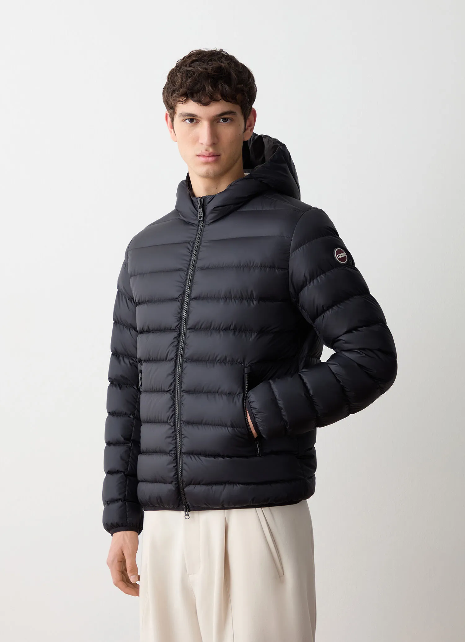 Sporty down jacket with fixed hood-