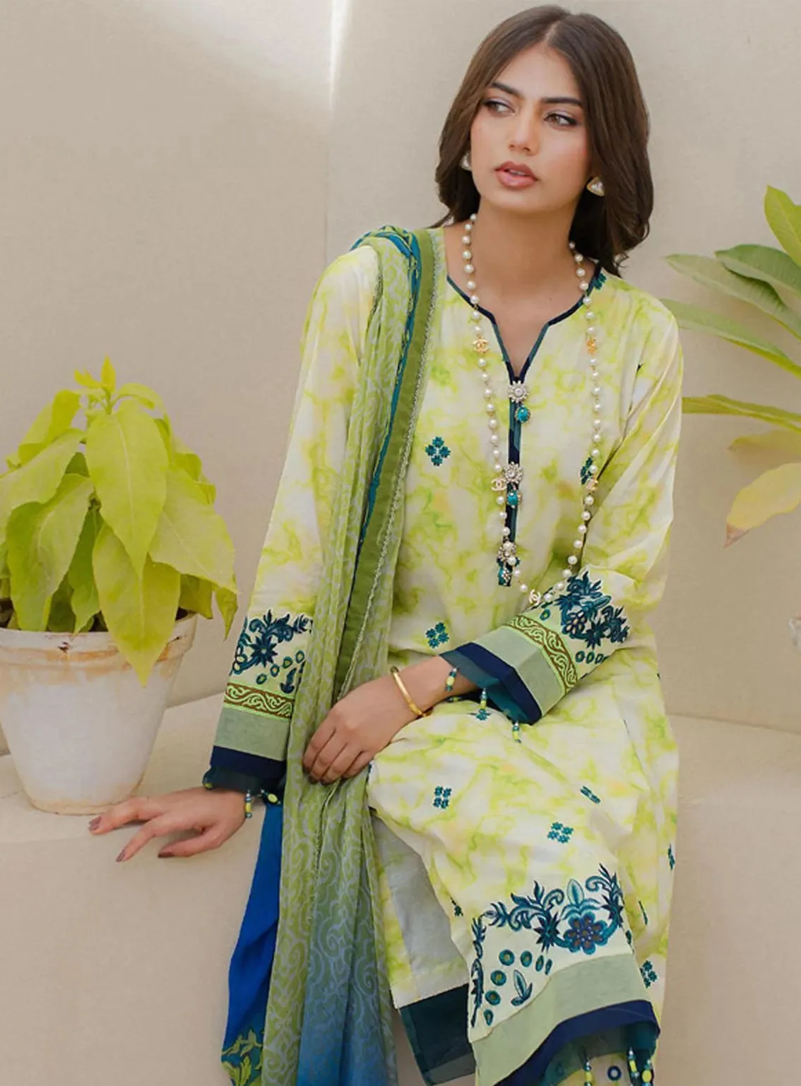 Sunshine Bloom By Al Zohaib Embroidered Cambric Unstitched 3 Piece Suit - 10