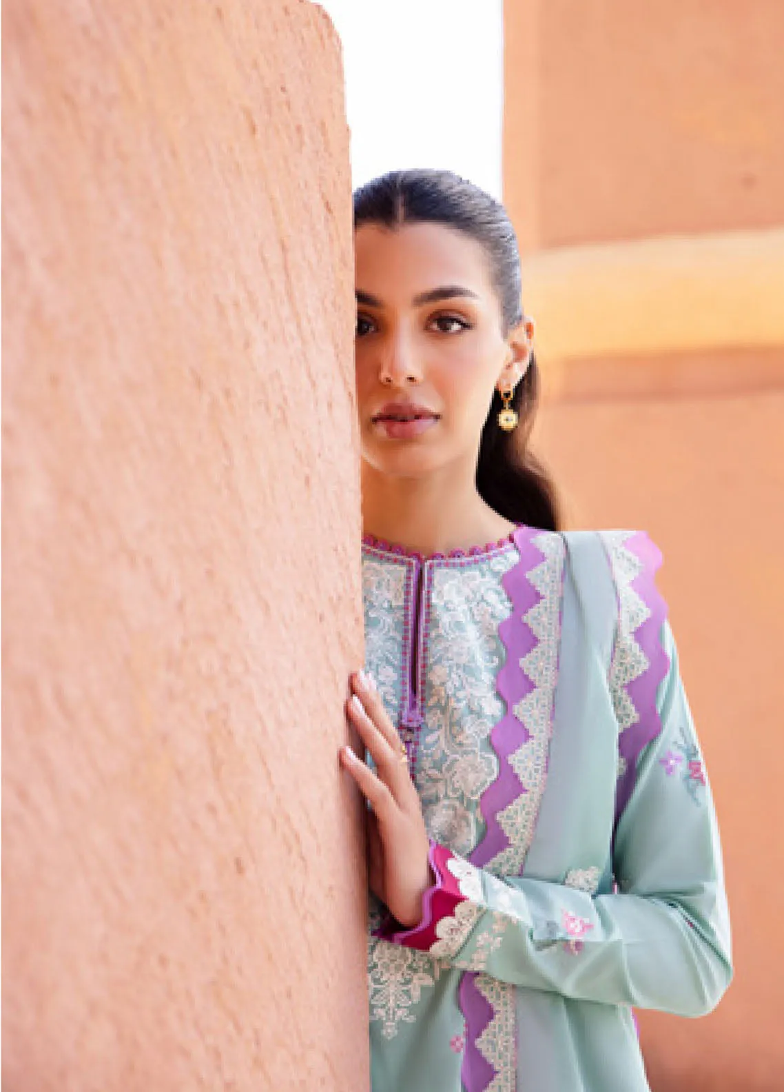 Zaha By Khadija Shah Embroidered Lawn 3 Piece Unstitched Suit ZH24EL D-2A